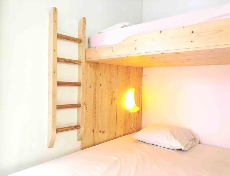 Eco Tiny Home & Office For Digital Nomads Vallmoll Zewnętrze zdjęcie