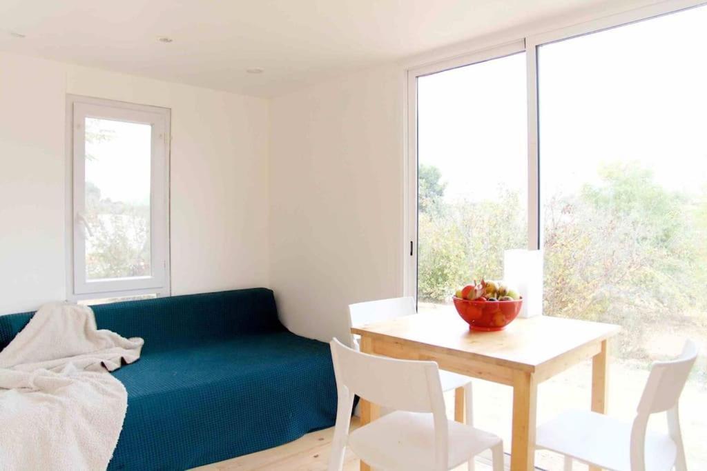 Eco Tiny Home & Office For Digital Nomads Vallmoll Zewnętrze zdjęcie