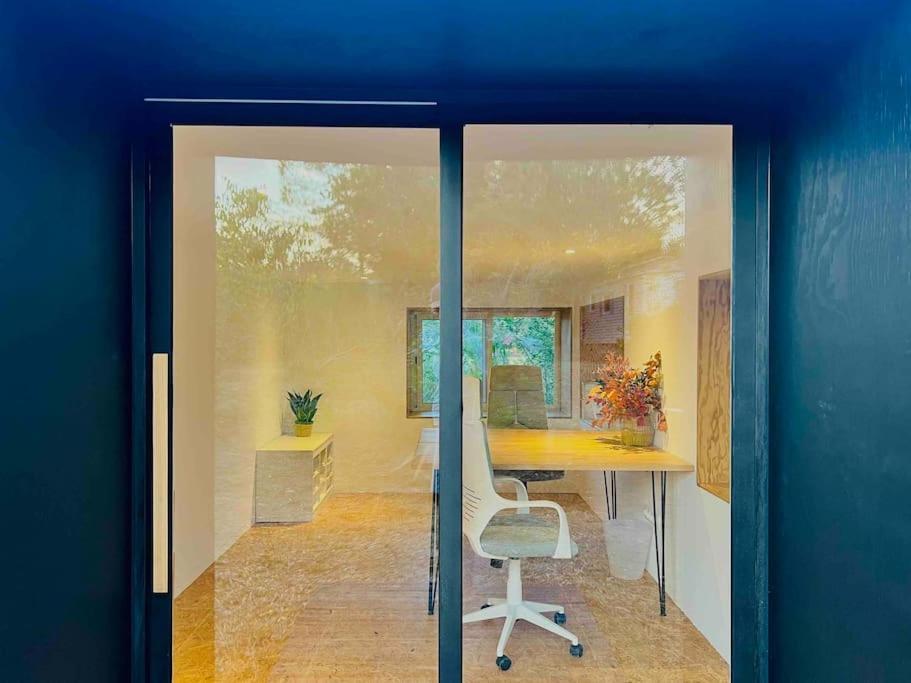 Eco Tiny Home & Office For Digital Nomads Vallmoll Zewnętrze zdjęcie