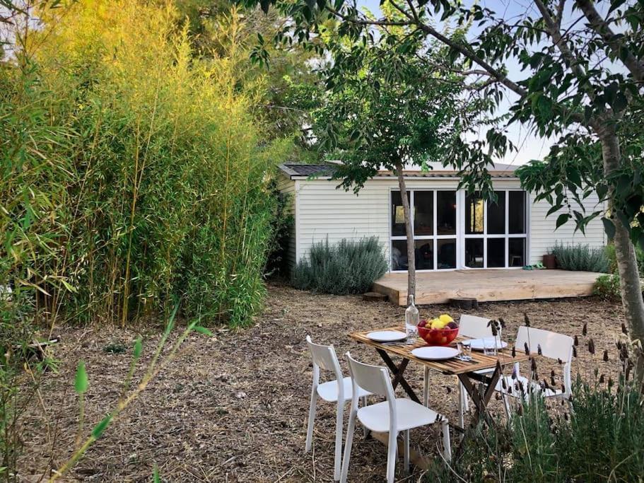 Eco Tiny Home & Office For Digital Nomads Vallmoll Zewnętrze zdjęcie